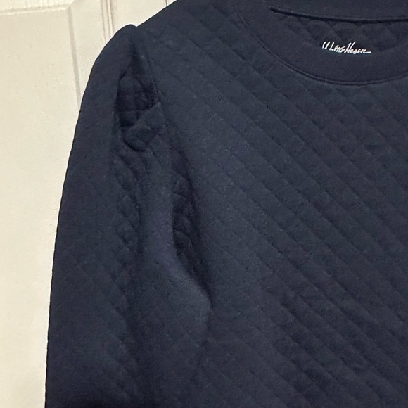Walter Hagen Women's Navy Quilted Sweater - Picture 3 of 3